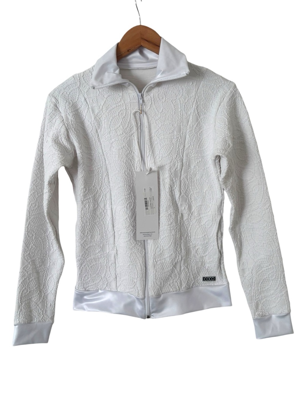 Coco On the Go Andrea Jacquard Jacket - Picture 2 of 4